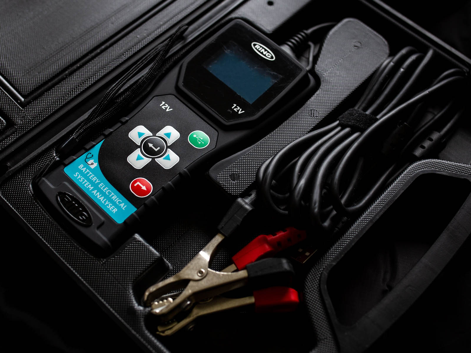 Тестер аккумуляторных батарей Ring Automotive RBAG500 