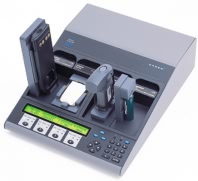 Cadex C7400 (4-х местный анализатор аккумуляторных батарей)